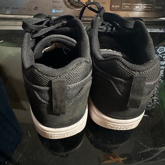 Heelys Black Big Kids Roller Shoes Black White Big boy Size 5 - Picture 12 of 14